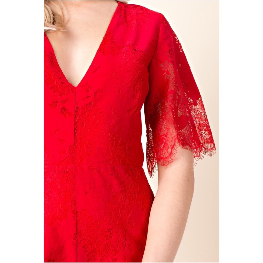 Scarlett red lace romper - Picture 6 of 8